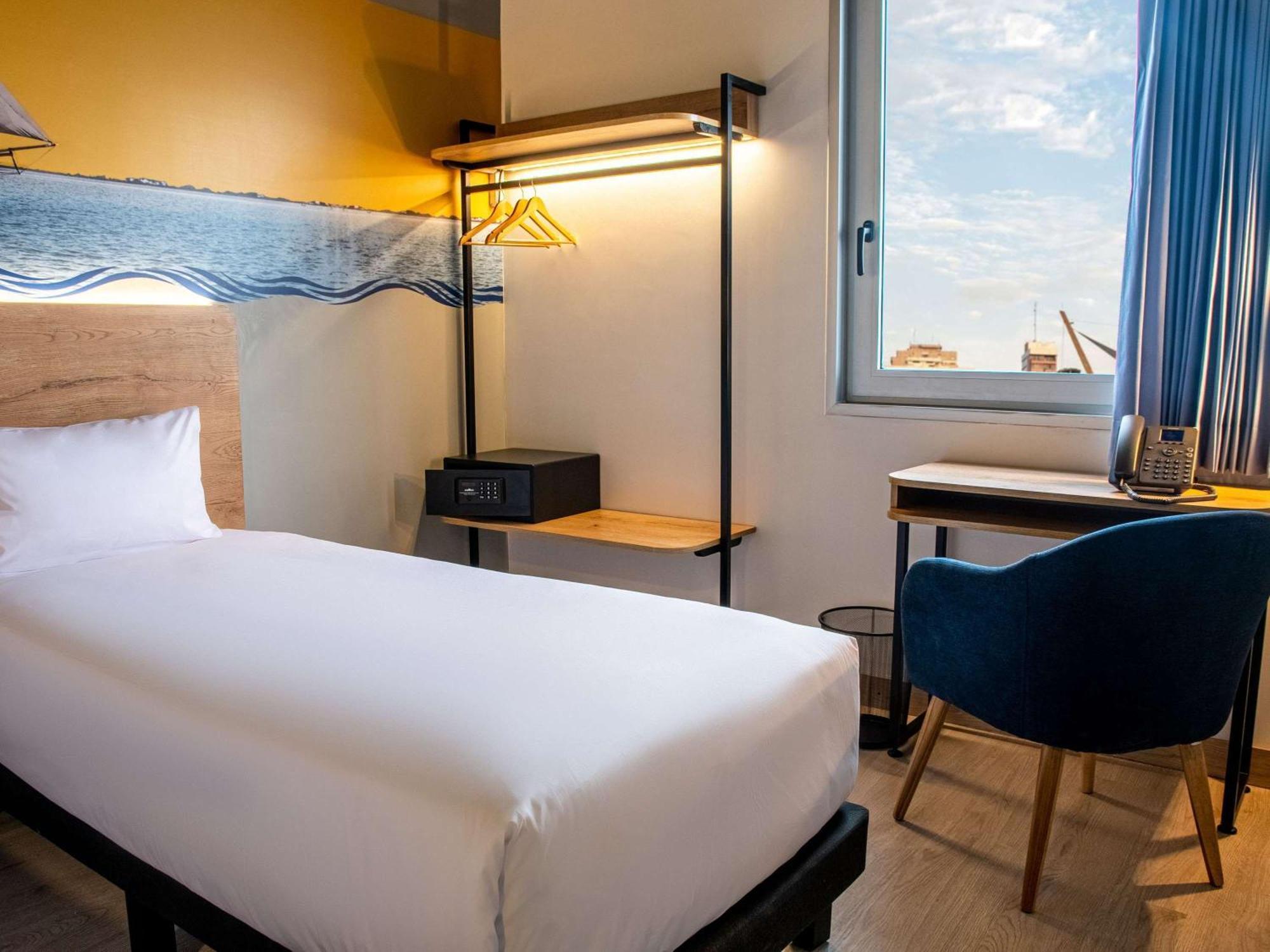 Hotel Ibis Styles El Malecon