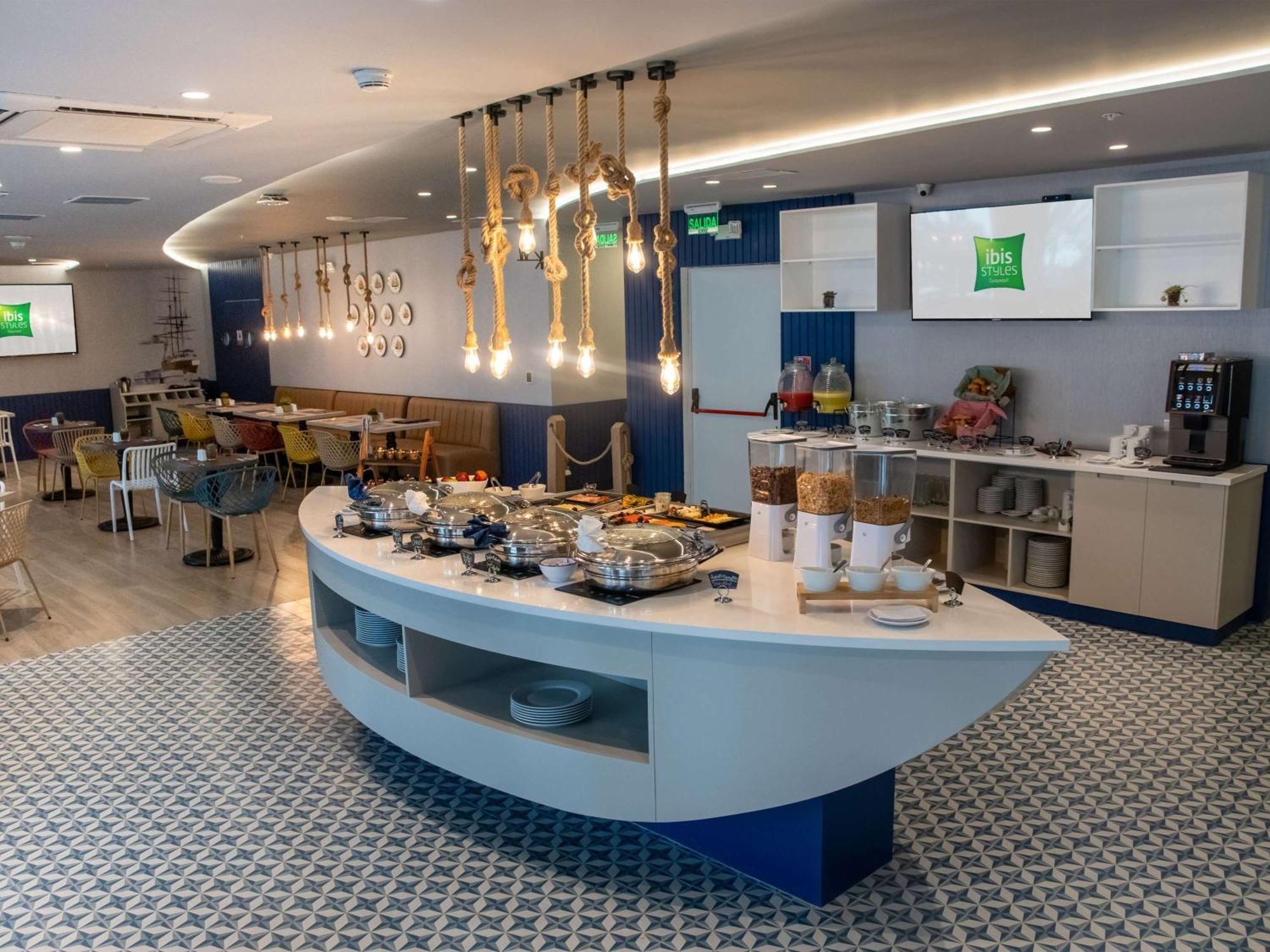 Ibis Styles El Malecon Hotel 4*